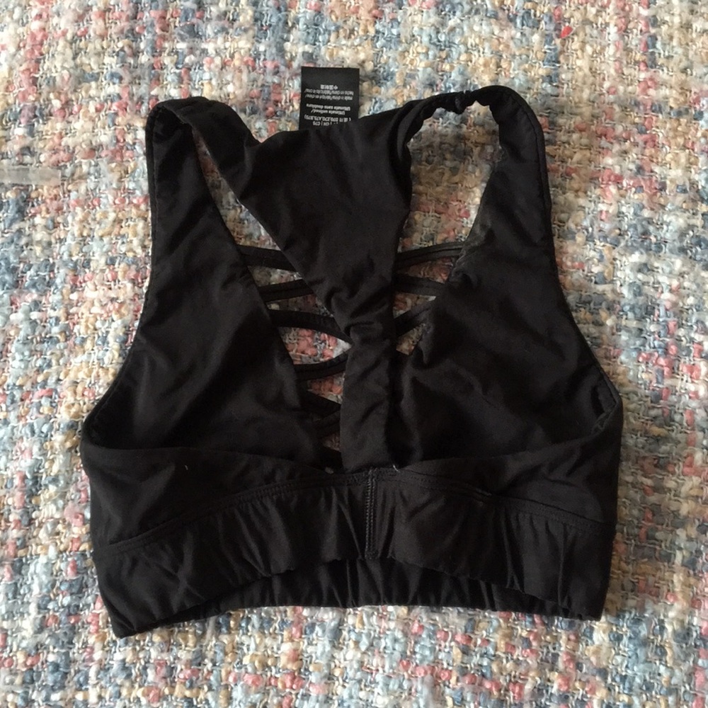 Victoria secret PINK ultimate sports bra - Picture 2 of 3